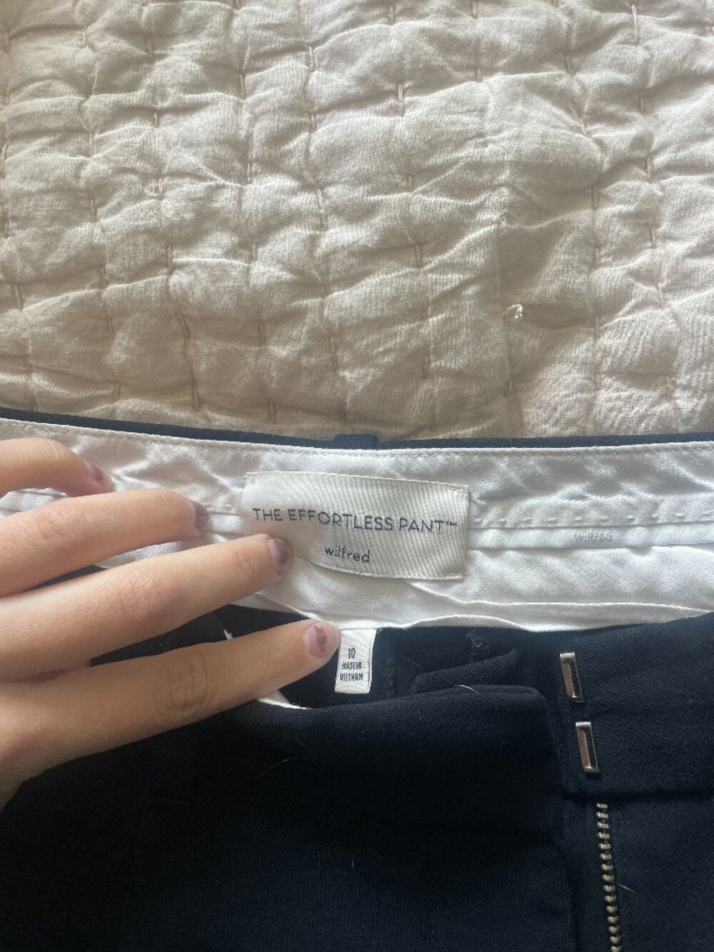 Aritzia black Effortless pant size 10